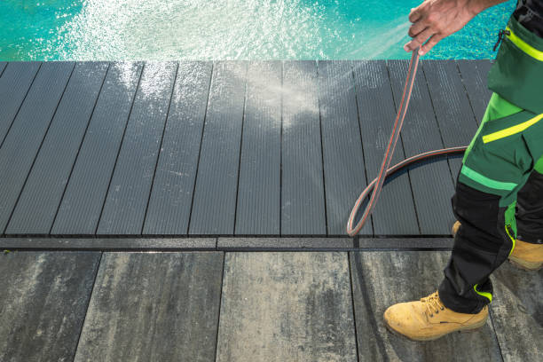 Why Choose Our Certified Pressure Washing Experts for Your Project Needs in Babson Park, FL?